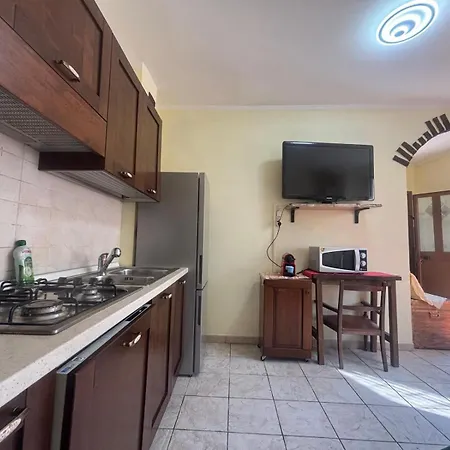 Gio's Apartment *